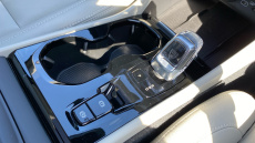 Volvo XC40 2.0 B4P Ultra Dark 5dr Auto Petrol Estate